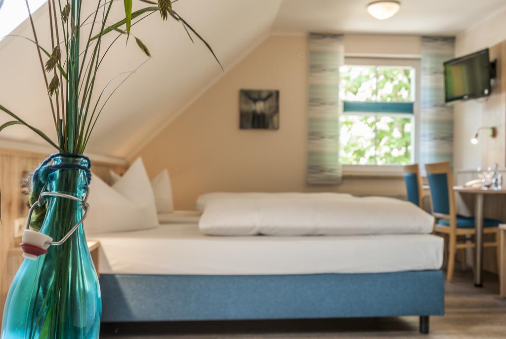 Hotel-Restaurant Bauer-Keller Greding Eksteriør bilde